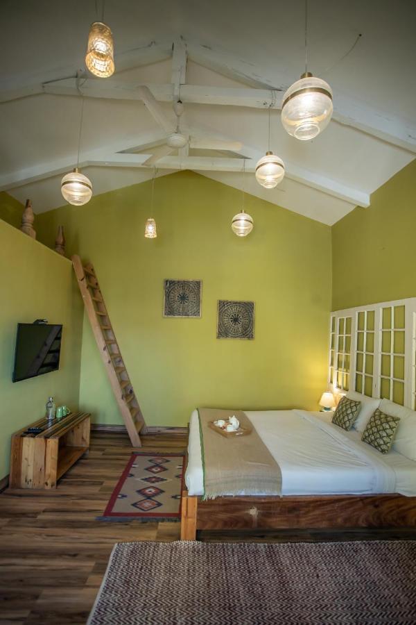 Seclude Mussoorie Hotel Buitenkant foto