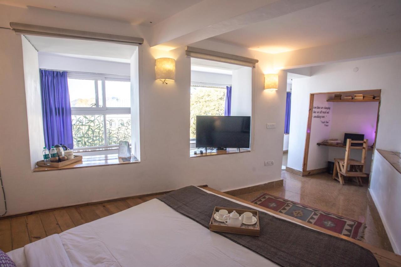 Seclude Mussoorie Hotel Buitenkant foto