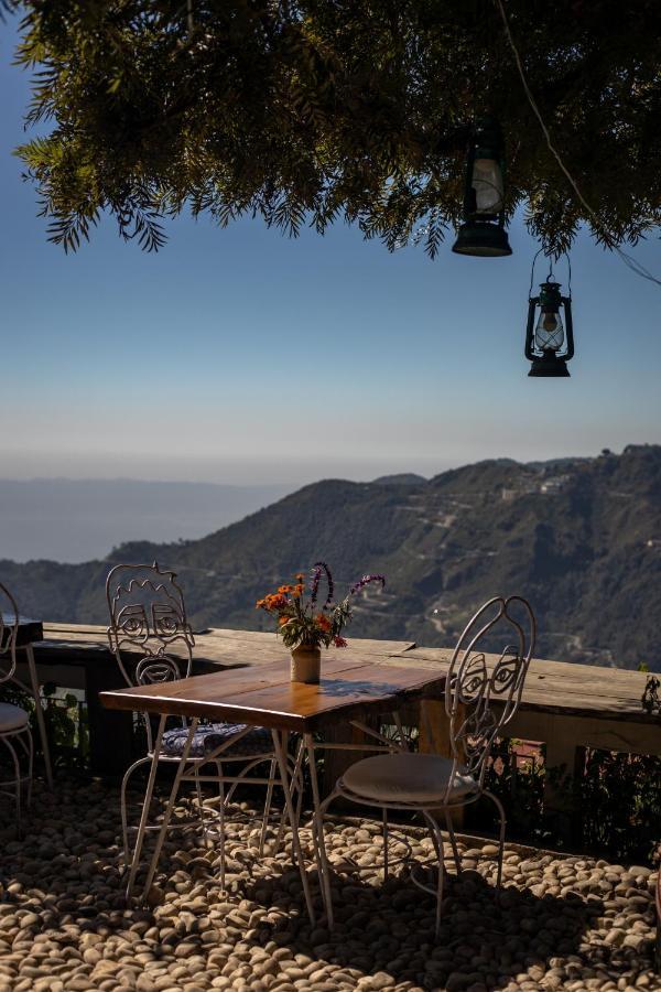 Seclude Mussoorie Hotel Buitenkant foto